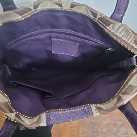 Coach Brown Tote - Picture 12 of 14